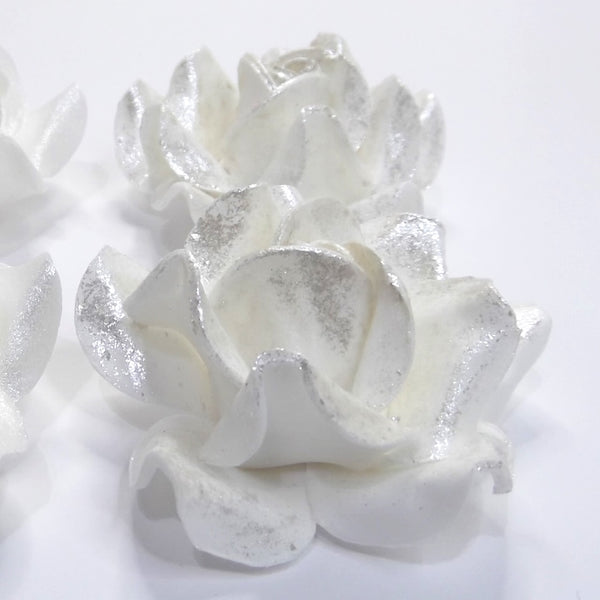 Roses with a Diamond White Sparkle!