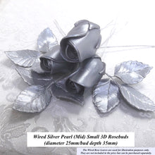 Wired Silver Pearl 3D Sugar Roses