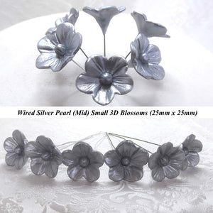 12 Wired Silver Pearl 3D Blossoms 25mm diameter